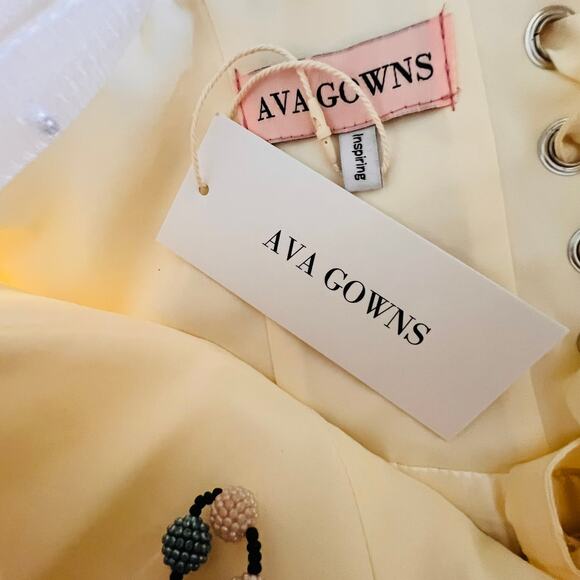 Ava Gowns Pearl Mini Dress Ivory Tulle Lace Up Back Coquette Bridal Size 16 New - Picture 13 of 16